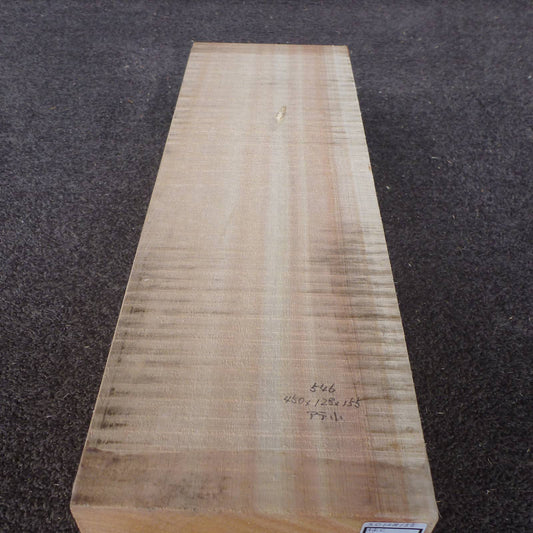天然木曽檜 柾目盤 Cグレード 450×128×155mm(品番3C128155)|長手面の木目(1面目)