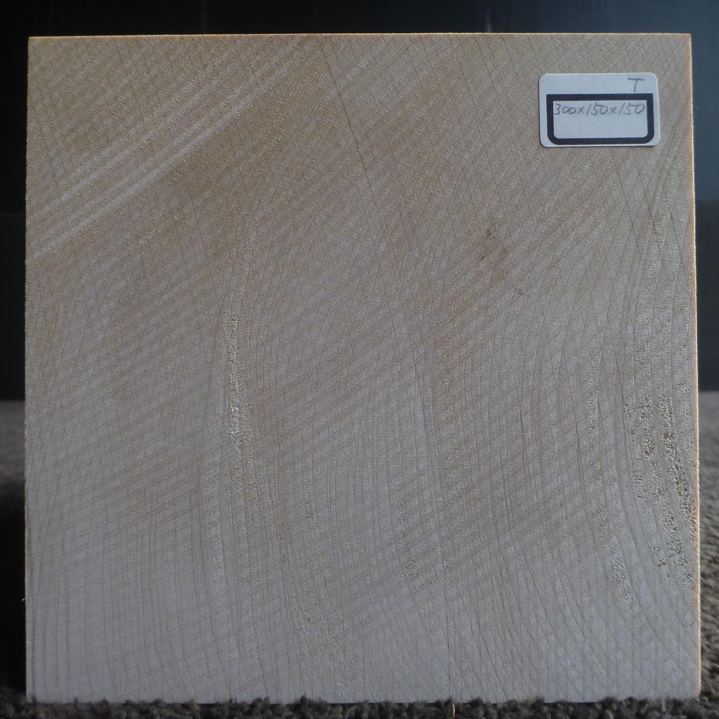 立体彫刻用材 シナ 300×150×150mm 143600150T 【この商品は送料無料です】