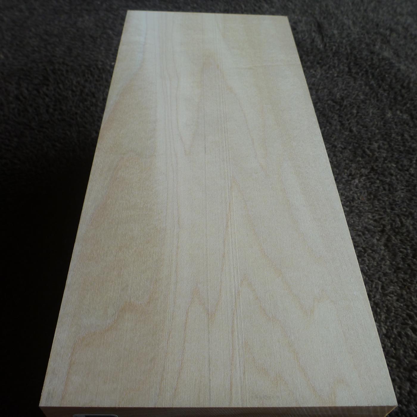 立体彫刻用材 シナ 300×130×130mm 143600130T 【この商品は送料無料です】