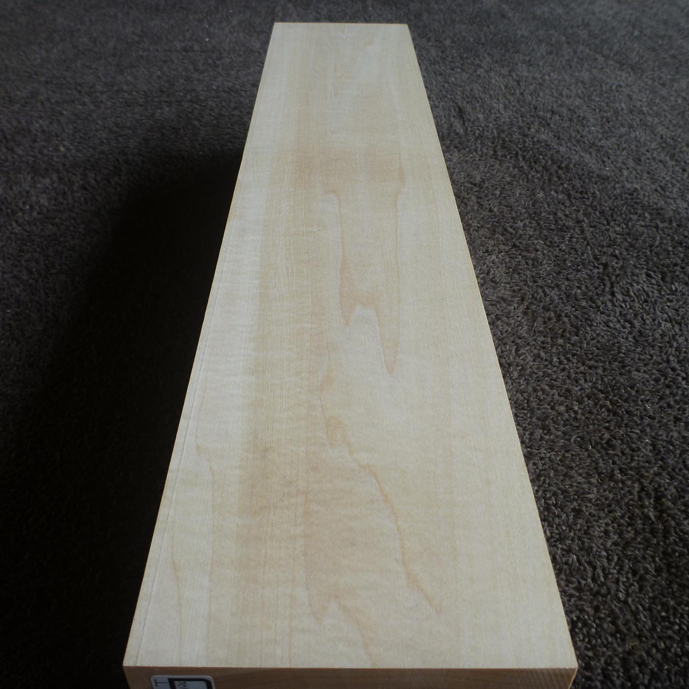 立体彫刻用材 シナ 600×120×120mm 143350120T 【この商品は送料無料です】