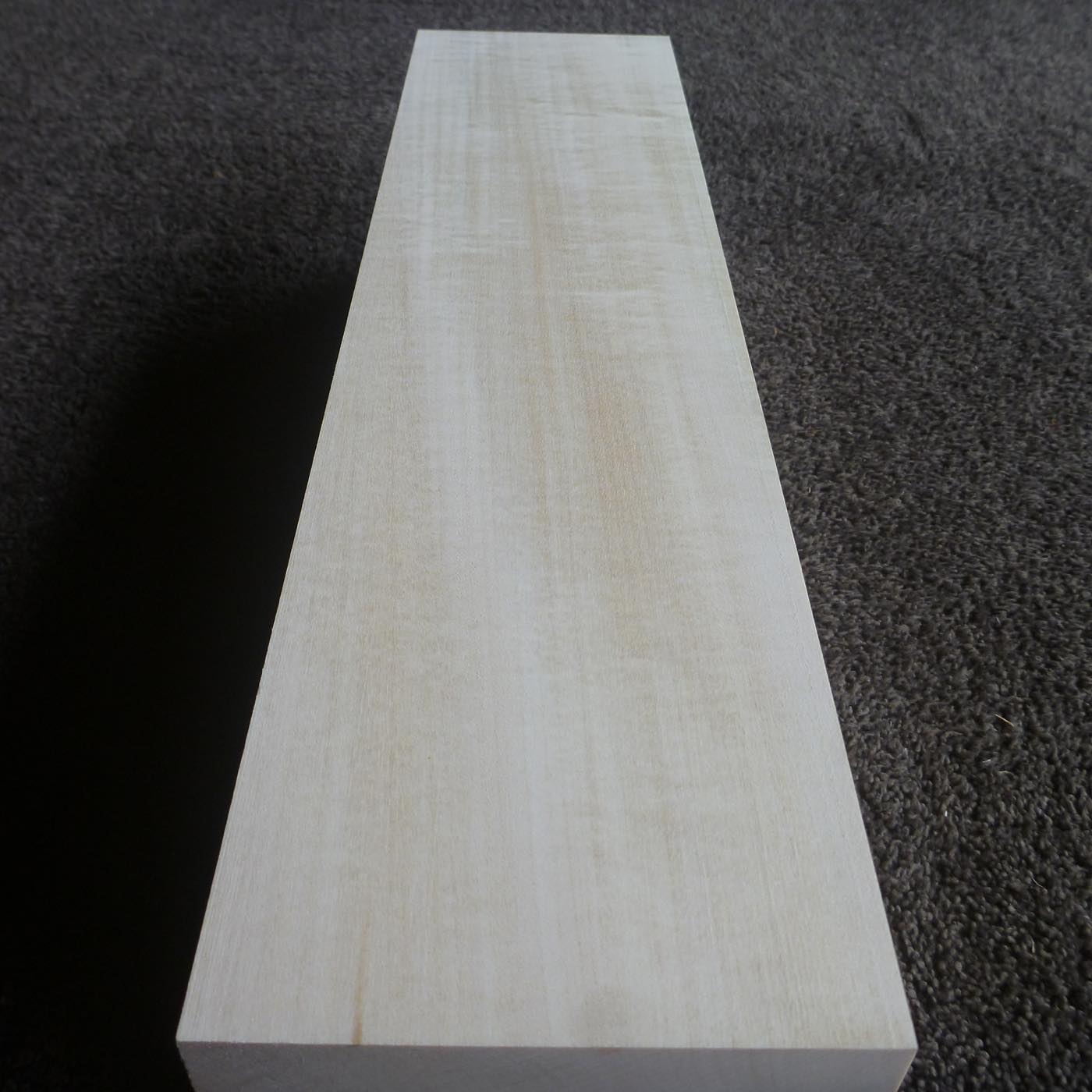 立体彫刻用材 シナ 450×110×110mm 143400110A 【この商品は送料無料です】