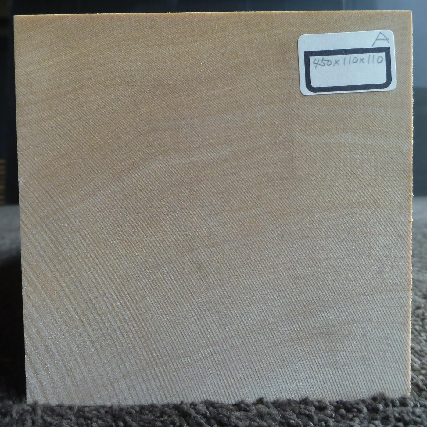 立体彫刻用材 シナ 450×110×110mm 143400110A 【この商品は送料無料です】