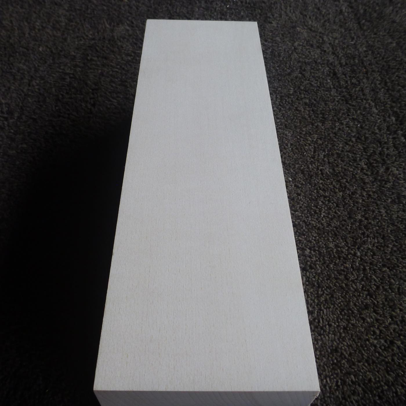 立体彫刻用材 シナ 300×95×95mm 143600095R【この商品は送料無料です】