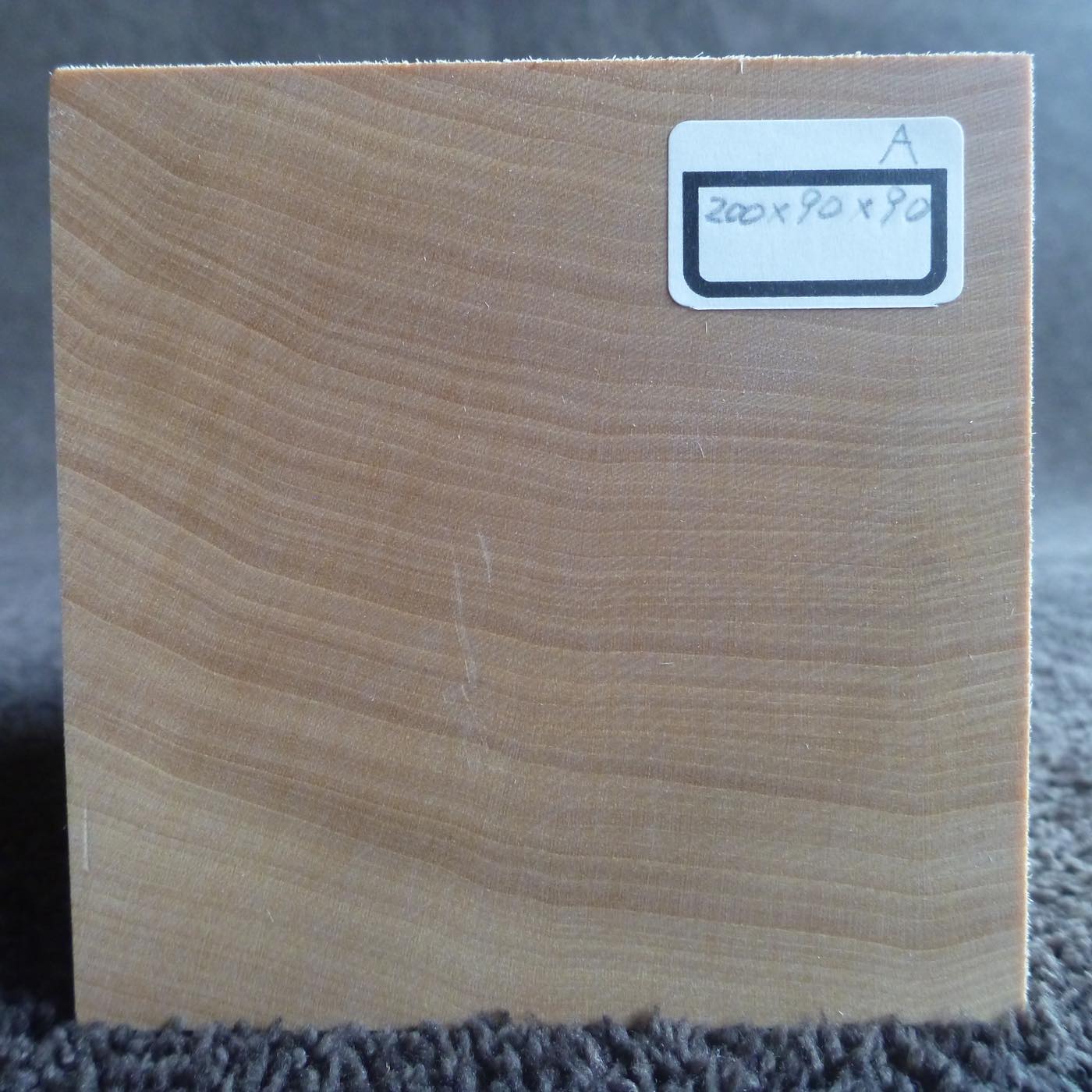 立体彫刻用材 シナ 200×90×90mm 143800090A【この商品は送料無料です】