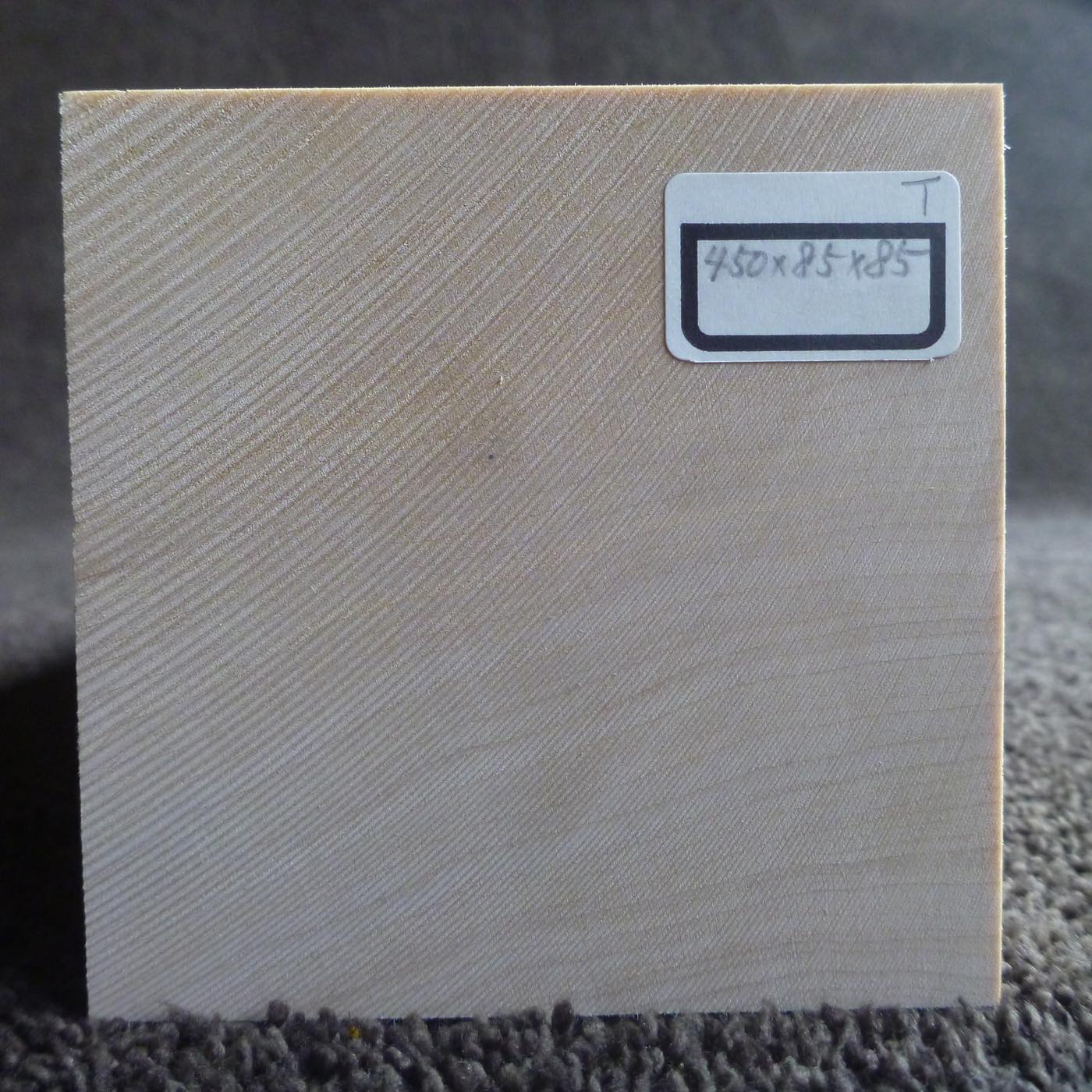 立体彫刻用材 シナ 450×85×85mm 143400085T【この商品は送料無料です】