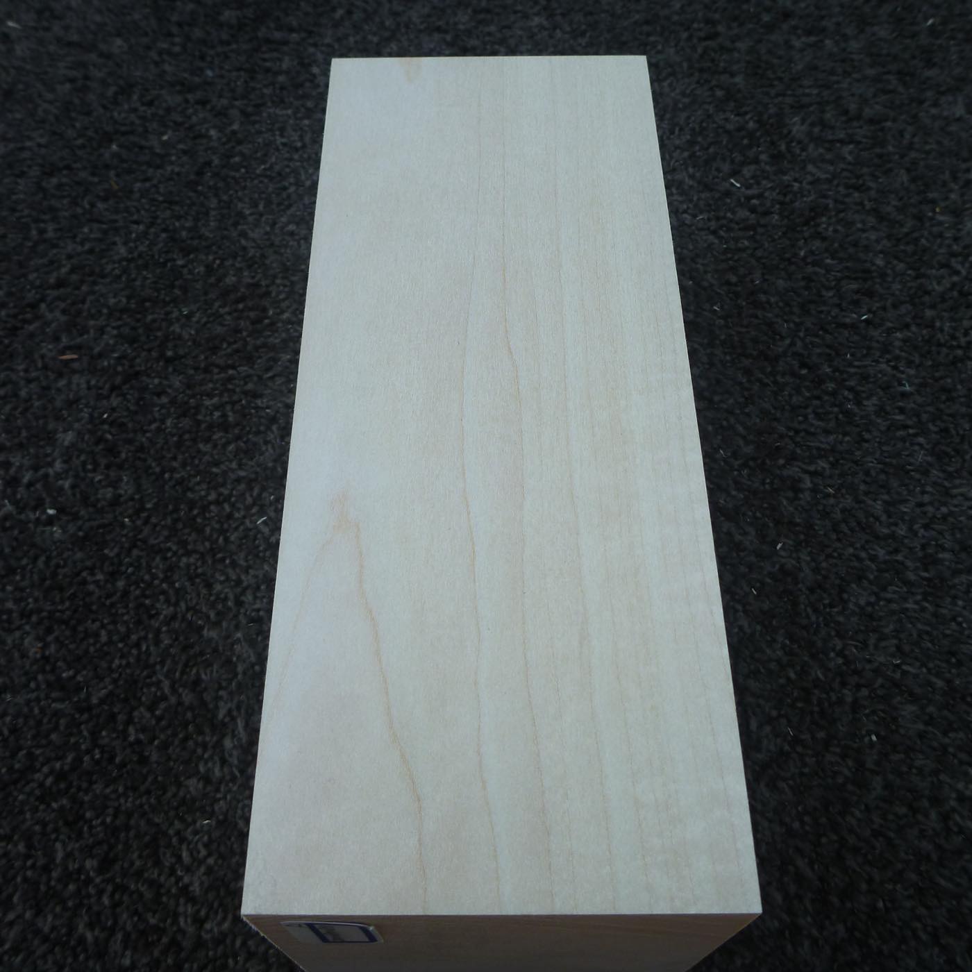 立体彫刻用材 シナ 200×80×80mm 143800080A【この商品は送料無料です】