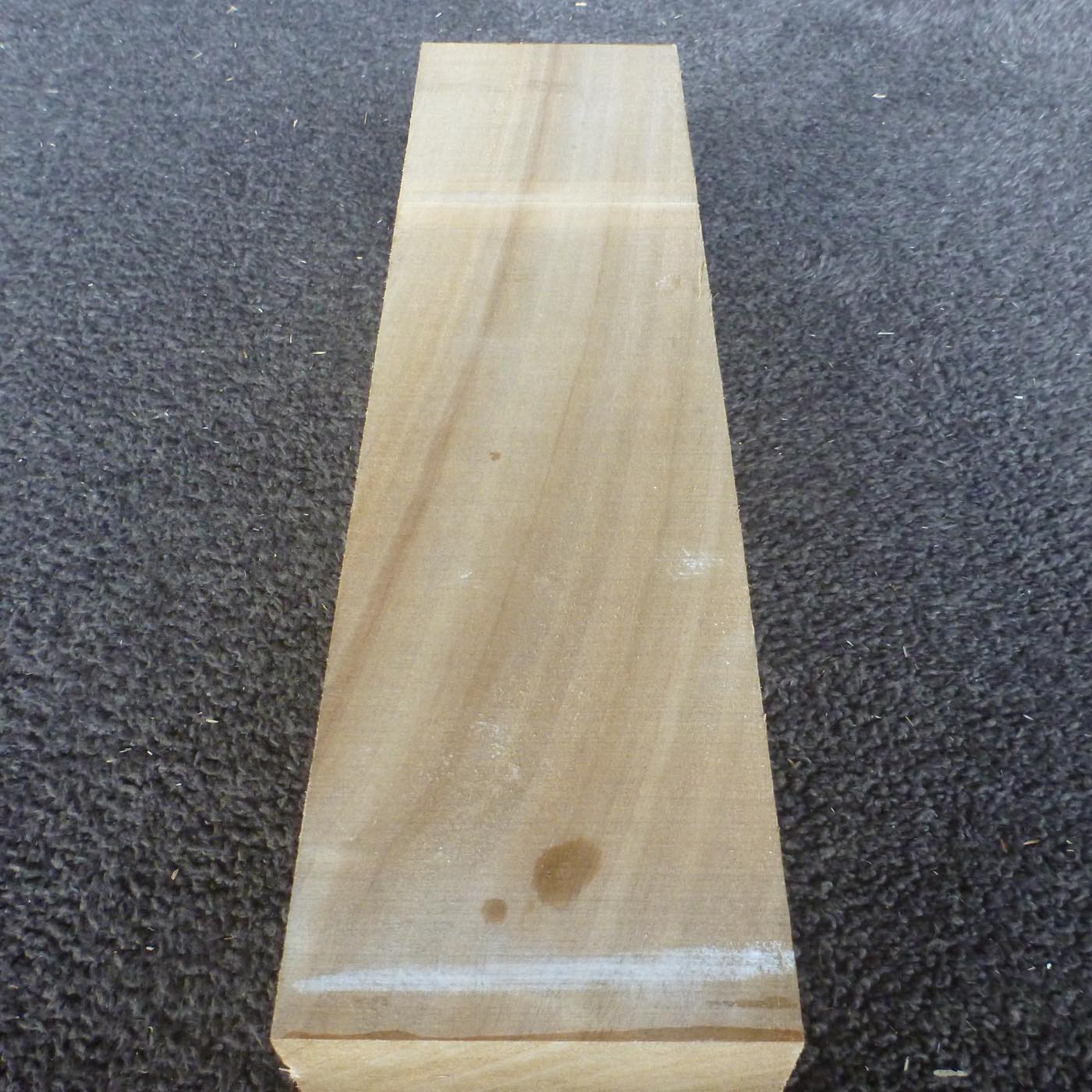 彫刻材 楠 柾目 ラフ材 L300×T90×W90mm KUTQ300-1 定番商品