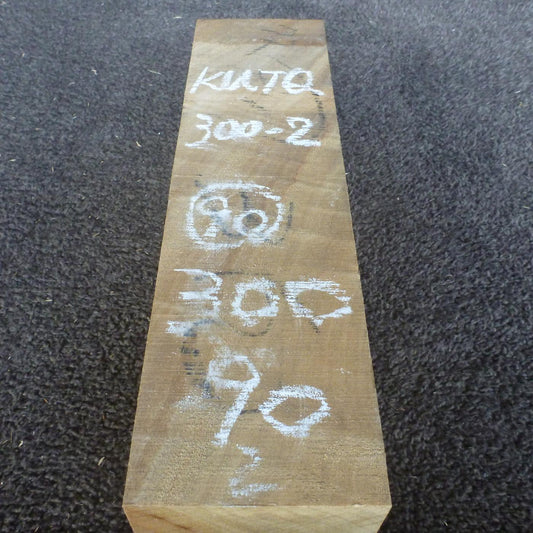 彫刻材 楠 柾目 ラフ材 L300×T90×W90mm KUTQ300-2 定番商品