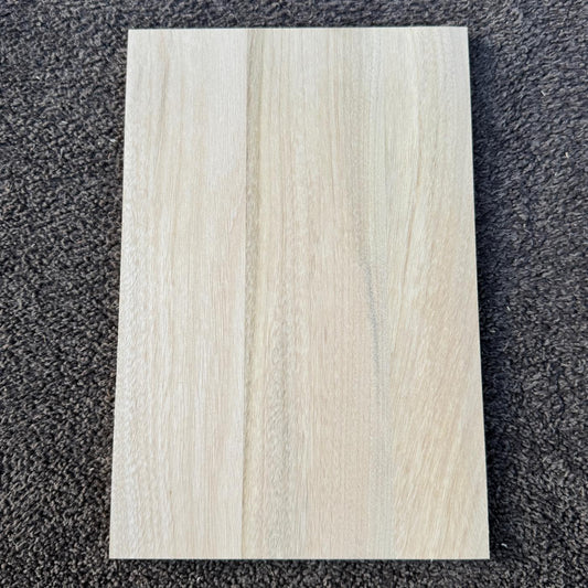 彫刻材 楠 はぎ板 プレナ仕上げ L300×T10×W200mm KS30010200-1 定番商品