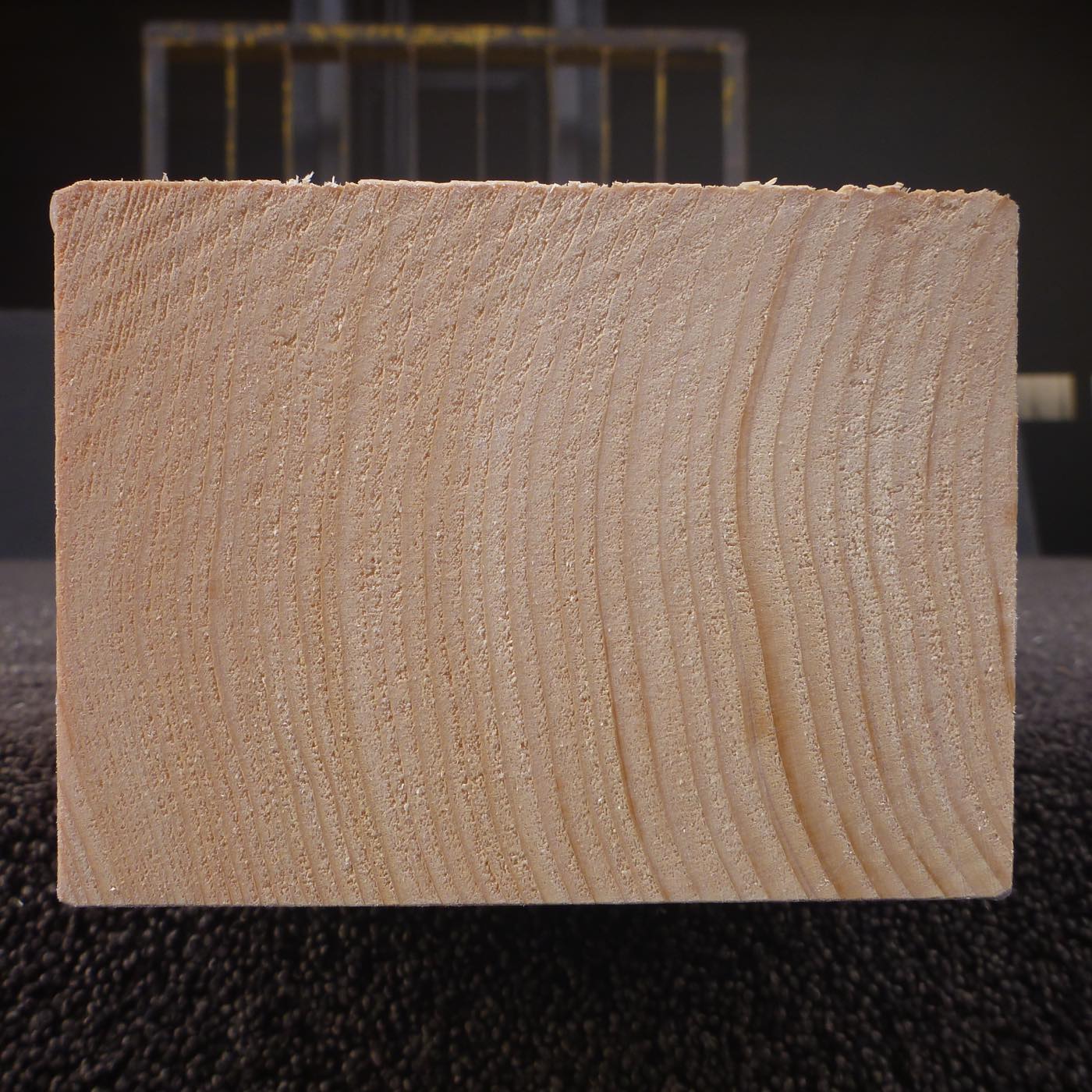 彫刻材 人工桧 柾目盤 ラフ材 L350×T88×W118mm JH350088118 Bグレード