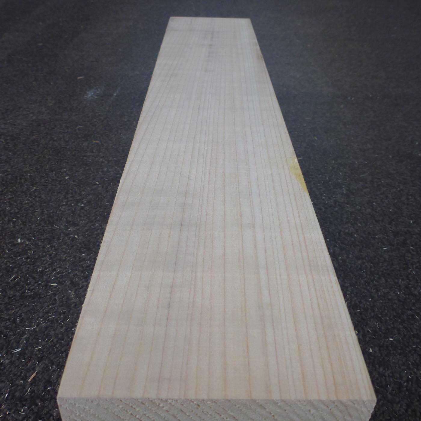 彫刻材 人工桧 板目盤 ラフ材 L530×T105×W120mm JH530105120 Bグレード