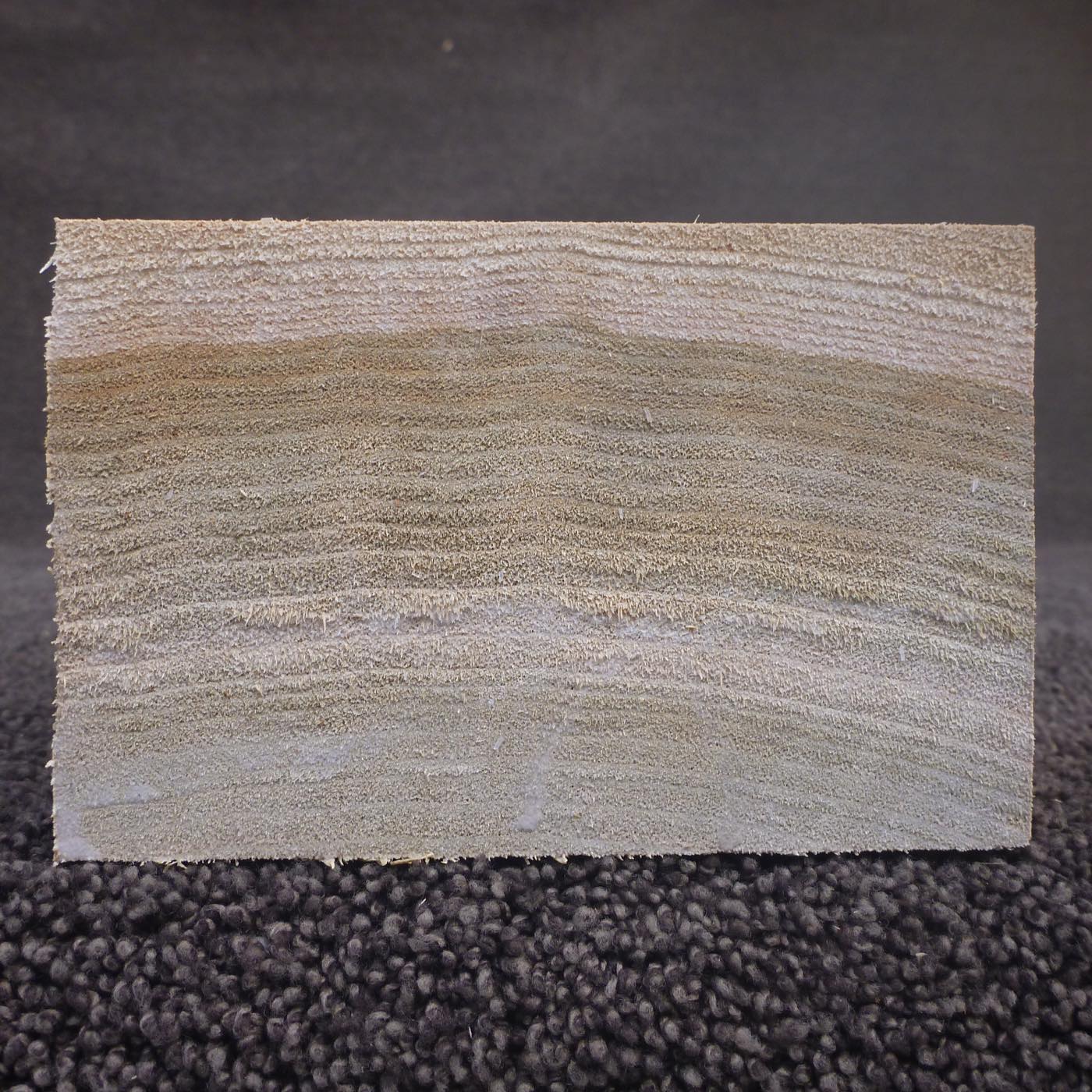 彫刻材 楠 板目 ラフ材 L300×T70×W110mm KUTP300-5 定番商品