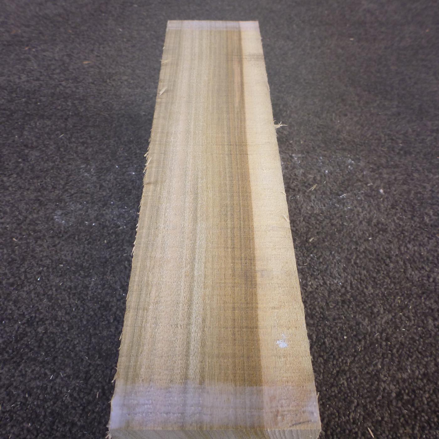 彫刻材 楠 板目 ラフ材 L300×T70×W110mm KUTP300-7 定番商品