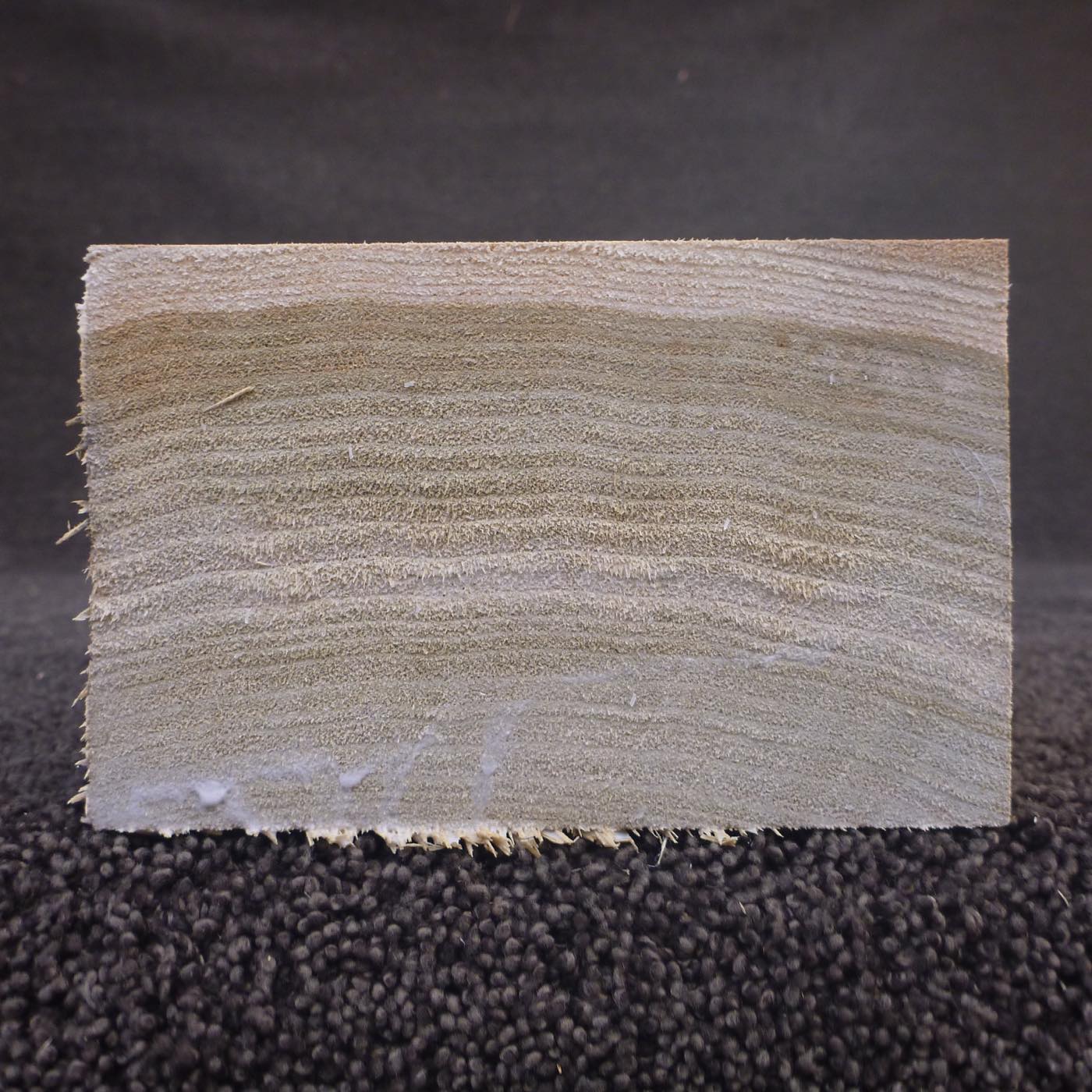 彫刻材 楠 板目 ラフ材 L300×T70×W110mm KUTP300-7 定番商品