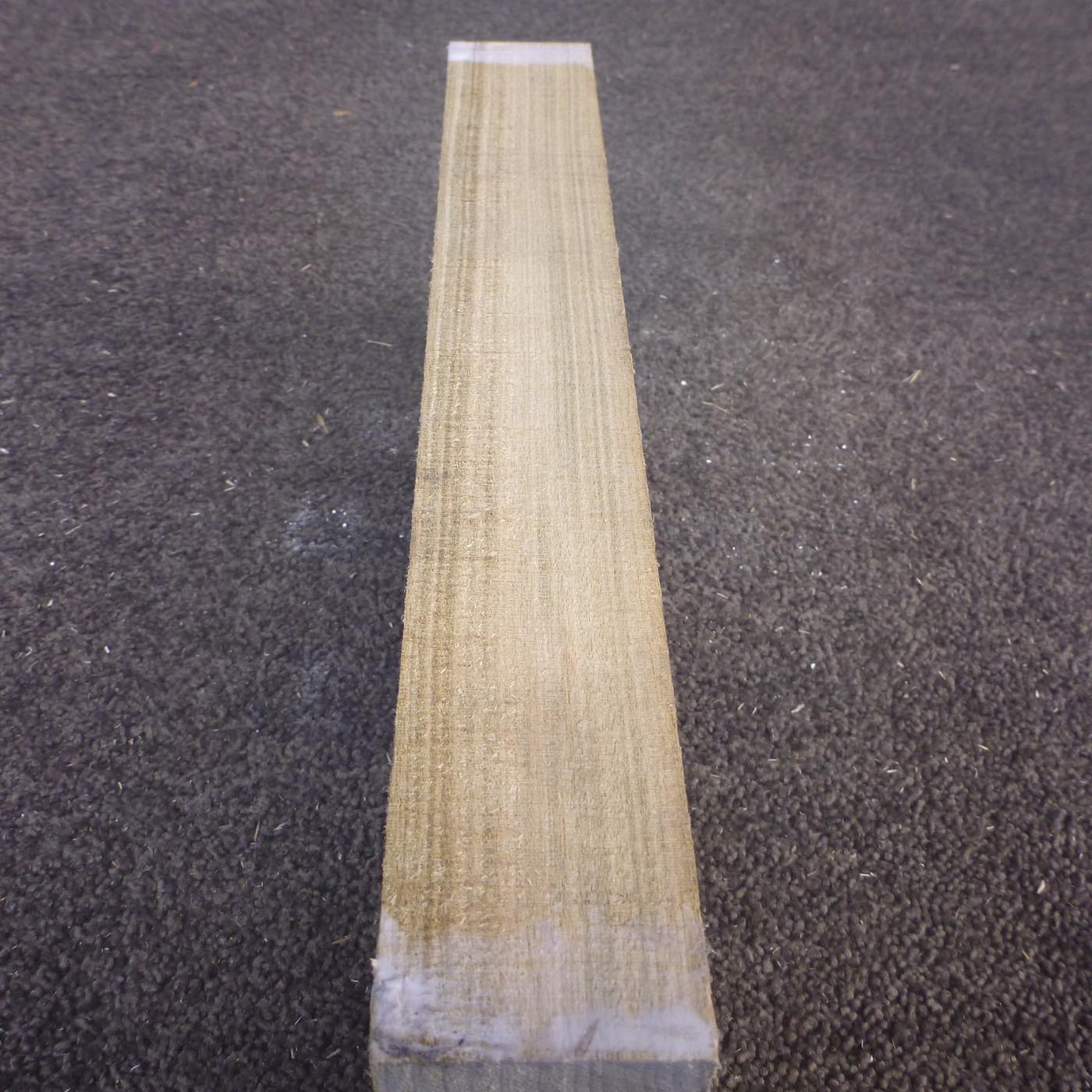 彫刻材 楠 板目 ラフ材 L300×T45×W120mm KUTP300-16 定番商品