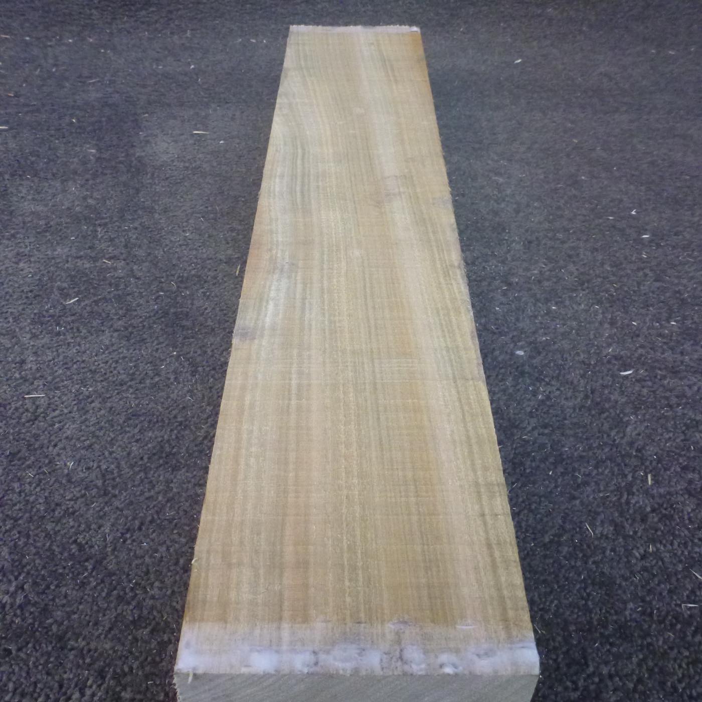 彫刻材 楠 柾目 ラフ材 L600×T60×W110mm KUTQ600-19 定番商品