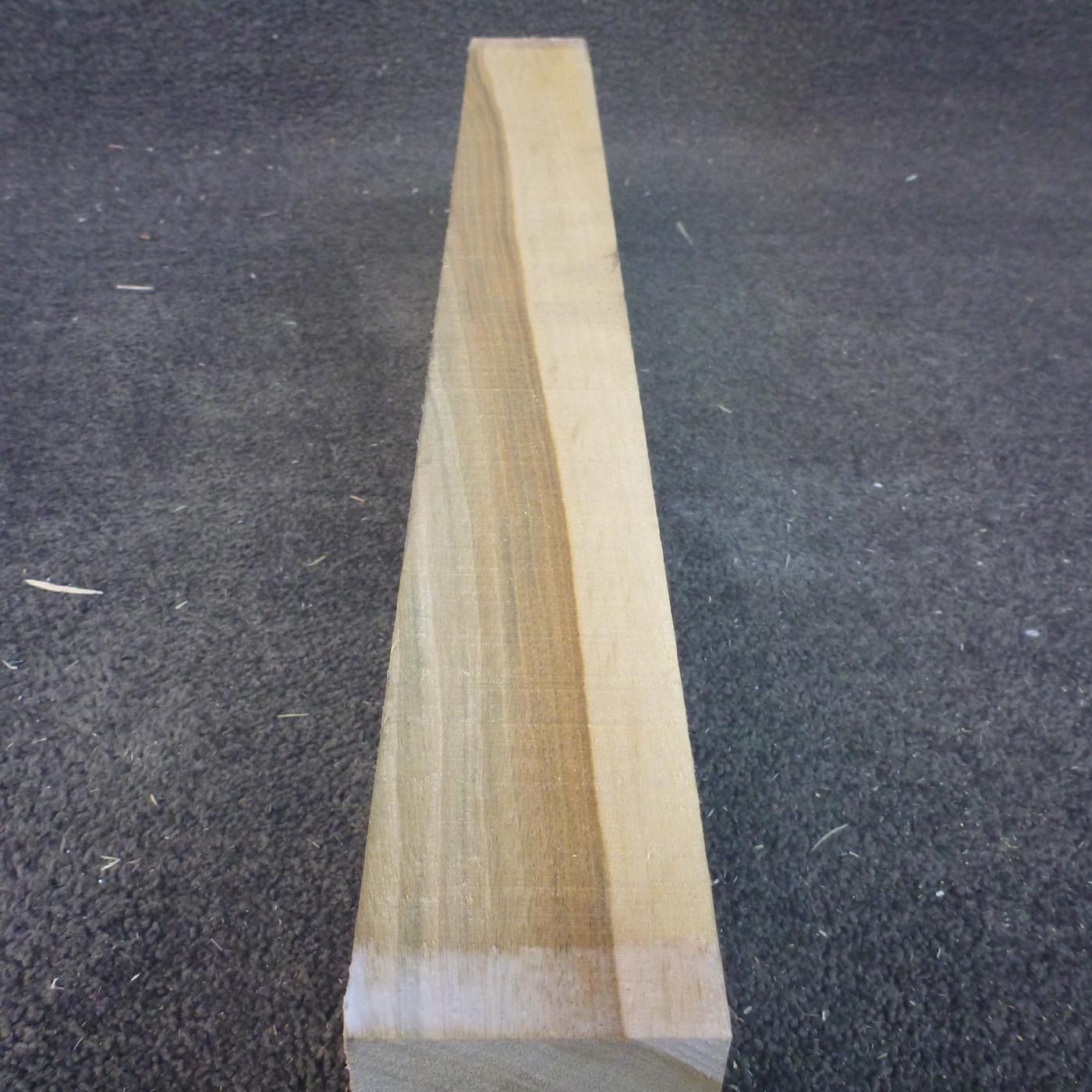 彫刻材 楠 柾目 ラフ材 L600×T60×W110mm KUTQ600-19 定番商品