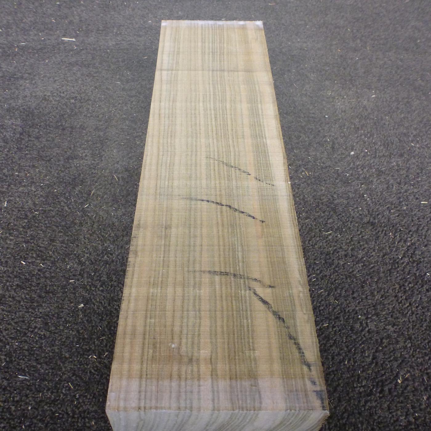 彫刻材 楠 柾目 ラフ材 L450×T105×W120mm KUTQ450-11 定番商品