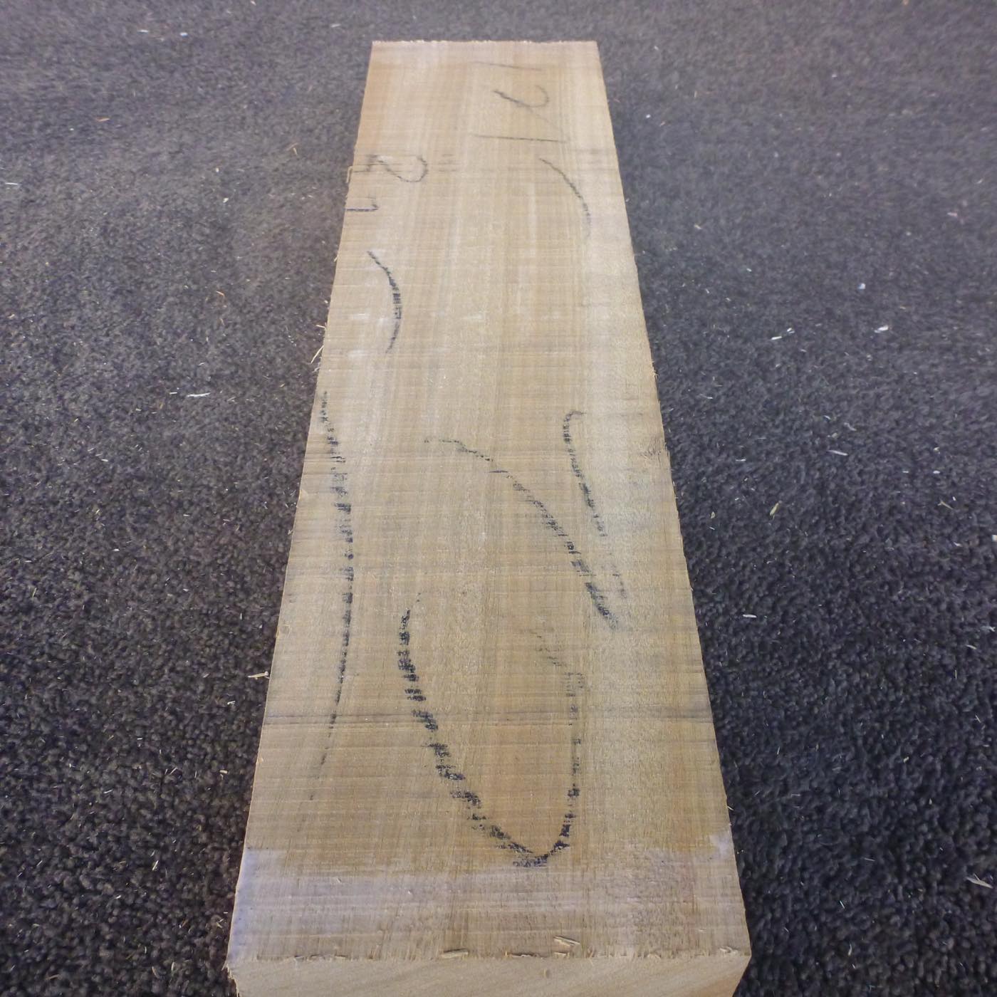 彫刻材 楠 柾目 ラフ材 L450×T60×W110mm KUTQ450-38 定番商品