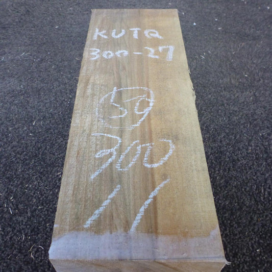 彫刻材 楠 柾目 ラフ材 L300×T50×W110mm KUTQ300-27 定番商品
