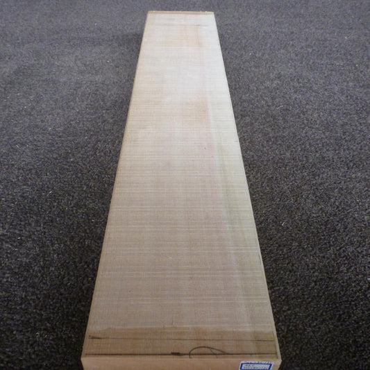 彫刻材 天然木曽檜 柾目盤 ラフ材 L700×T85×W135mm 700085135 Cグレード