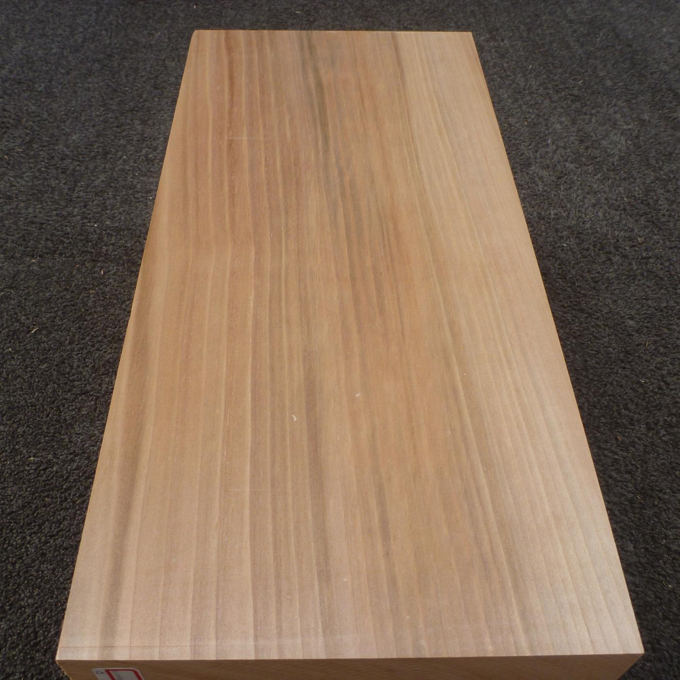 立体彫刻用材 桂 (カツラ) 450×210×210mm 293400210R【この商品は送料無料です】