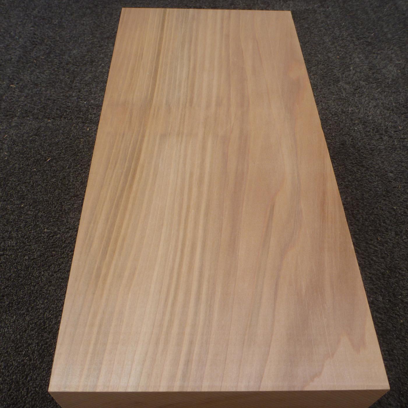 立体彫刻用材 桂 (カツラ) 450×210×210mm 293400210R【この商品は送料無料です】
