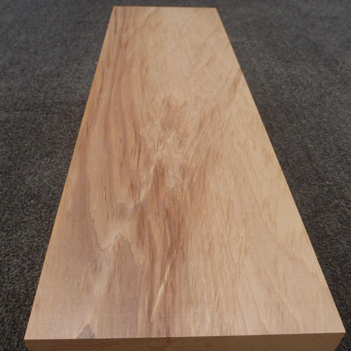 立体彫刻用材 桂 (カツラ) 600×180×180mm 293350180R【この商品は送料無料です】