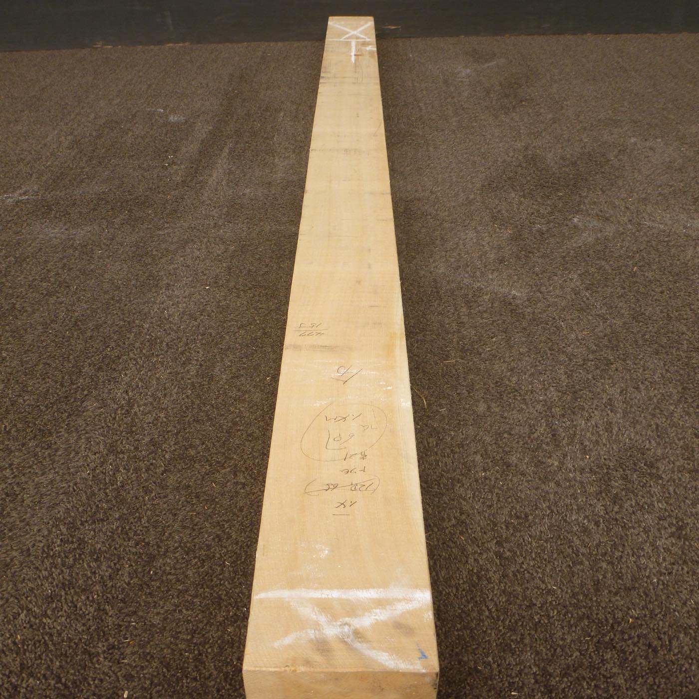 彫刻材 天然木曽檜 柾目盤 ラフ材 L1550×T65×W65mm TKSQ-4