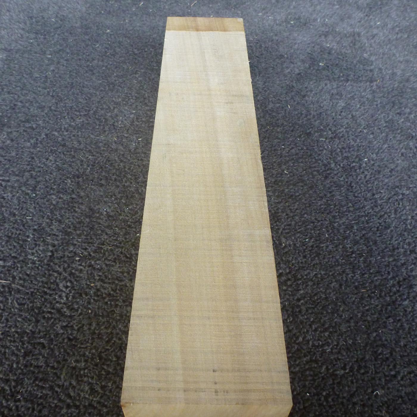 彫刻材 楠 柾目 ラフ材 L450×T90×W90mm KUTQ450-2 定番商品