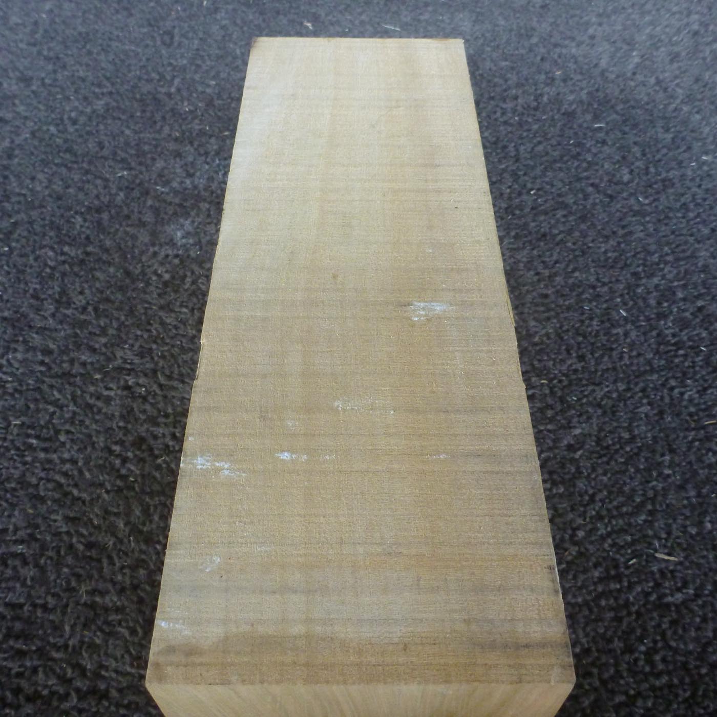 彫刻材 楠 柾目 ラフ材 L250×T90×W90mm KUTQ250-1 -1 定番商品