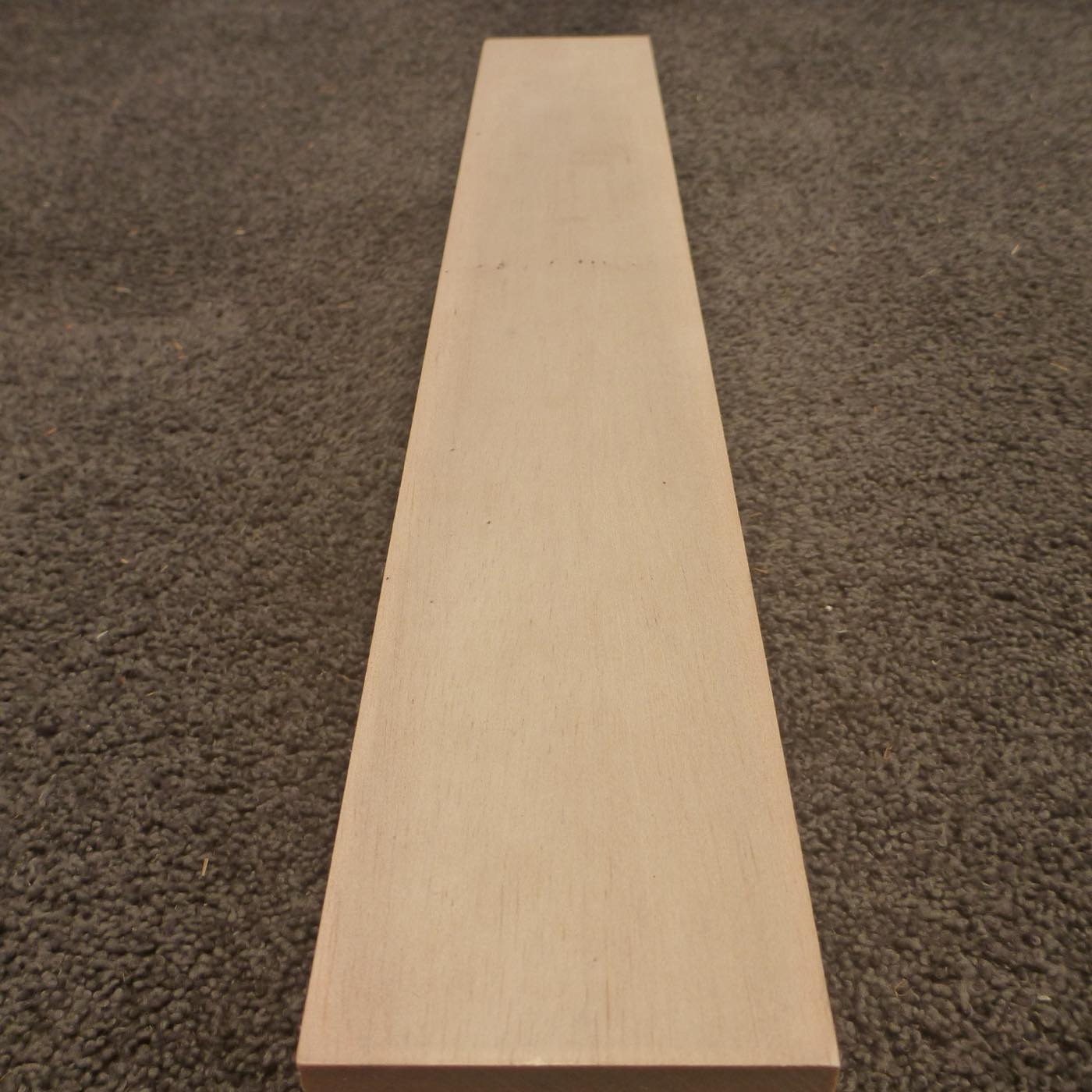 立体彫刻用材 ジェルトン 450×70×70mm JL-K70-450-1