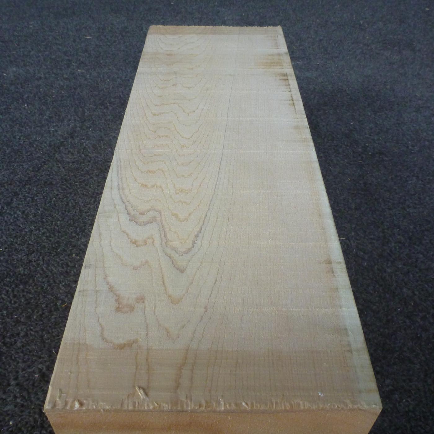 彫刻材 天然木曽檜 柾目盤 ラフ材 L450×T160×W160mm 3B160160-1 Bグレード 定番商品