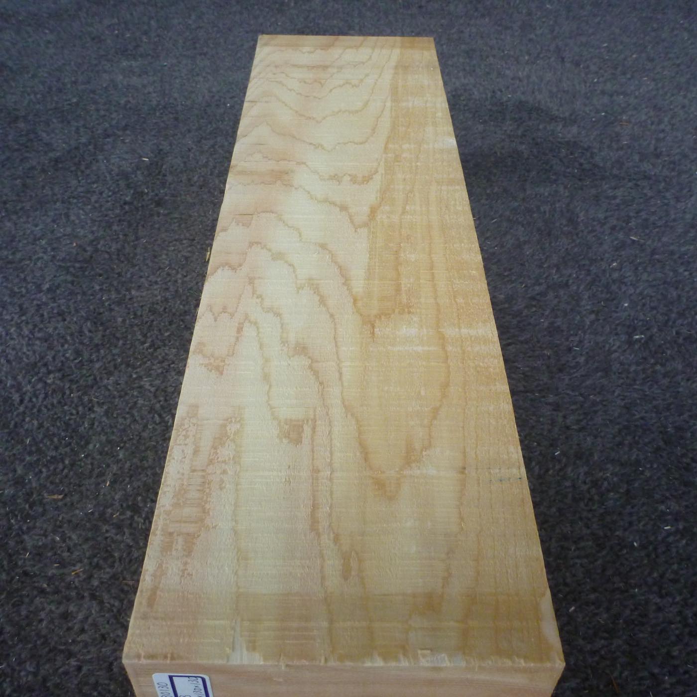彫刻材 天然木曽檜 柾目盤 ラフ材 L450×T130×W130mm 3B130130 Bグレード 定番商品