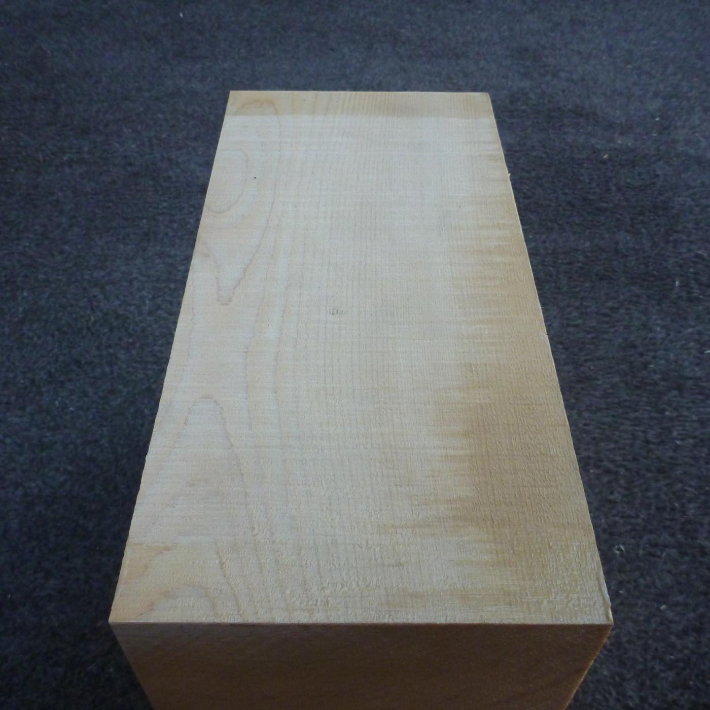 彫刻材 天然木曽檜 柾目盤 ラフ材 L250×T130×W220mm 5B130220 Bグレード 定番商品