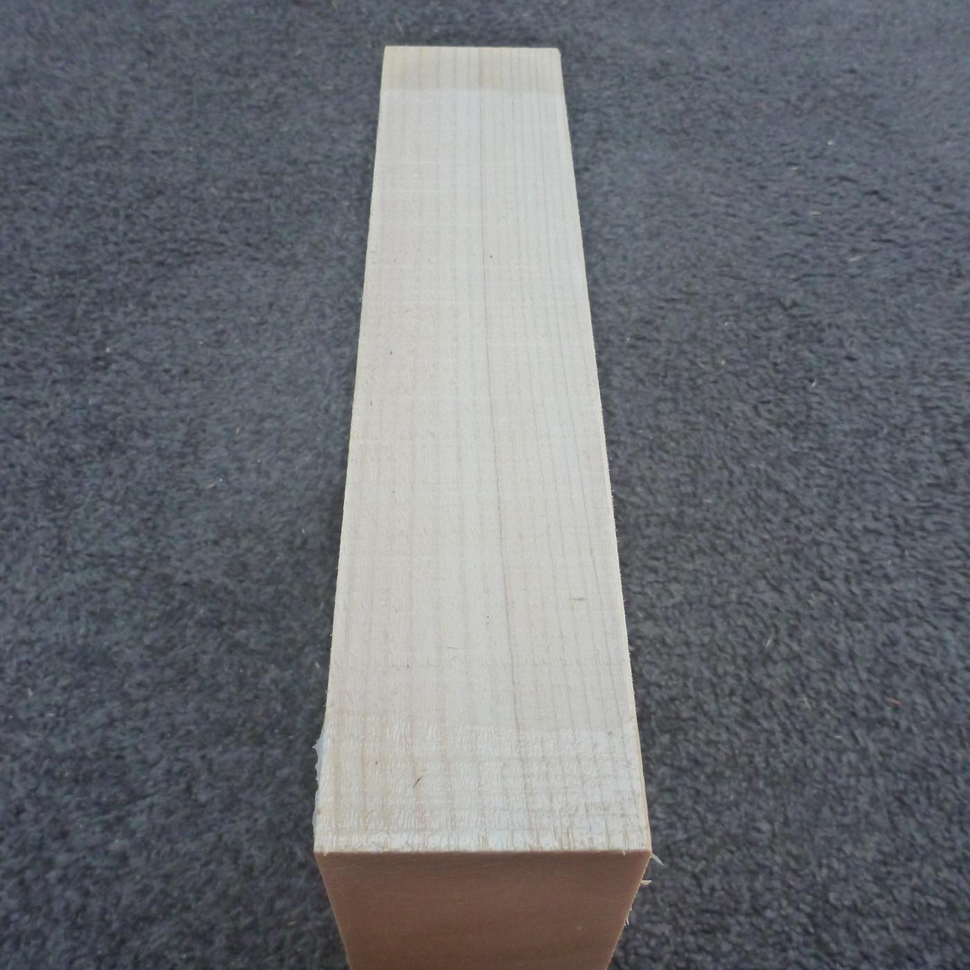 彫刻材 天然木曽檜 柾目盤 ラフ材 L230×T55×W183mm 230055183 Bグレード