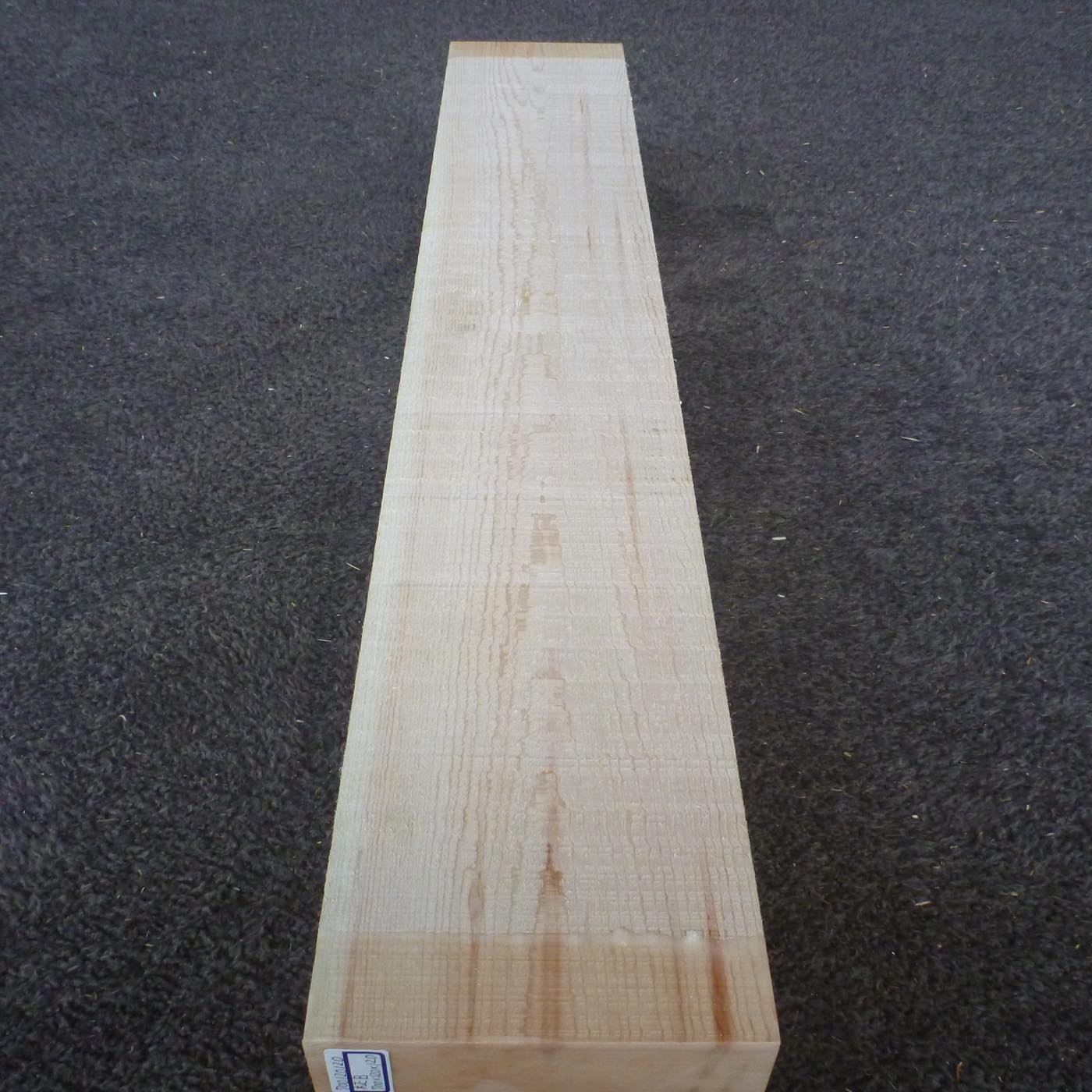 彫刻材 天然木曽檜 柾目盤 ラフ材 L700×T120×W120mm 700120120 Bグレード