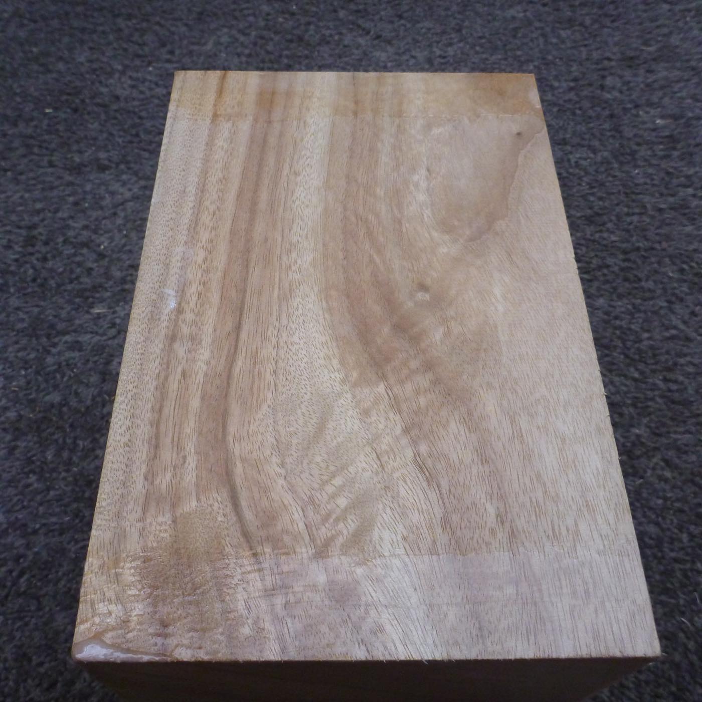 彫刻材 楠 柾目盤 ラフ材 L180×T129×W130mm KUTQ-6