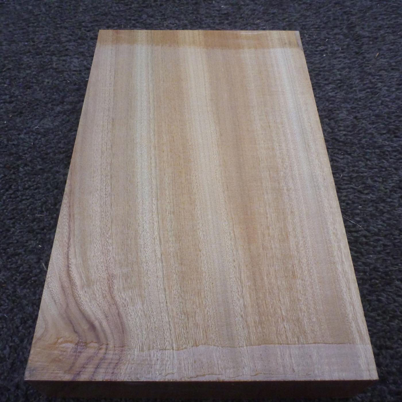 彫刻材 楠 柾目 ラフ材 L250×T38×W160mm KUTQ250-2 定番商品