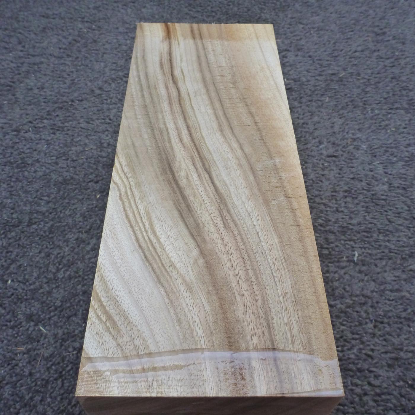 彫刻材 楠 板目 ラフ材 L250×T100×W110mm KUTP250-1 定番商品