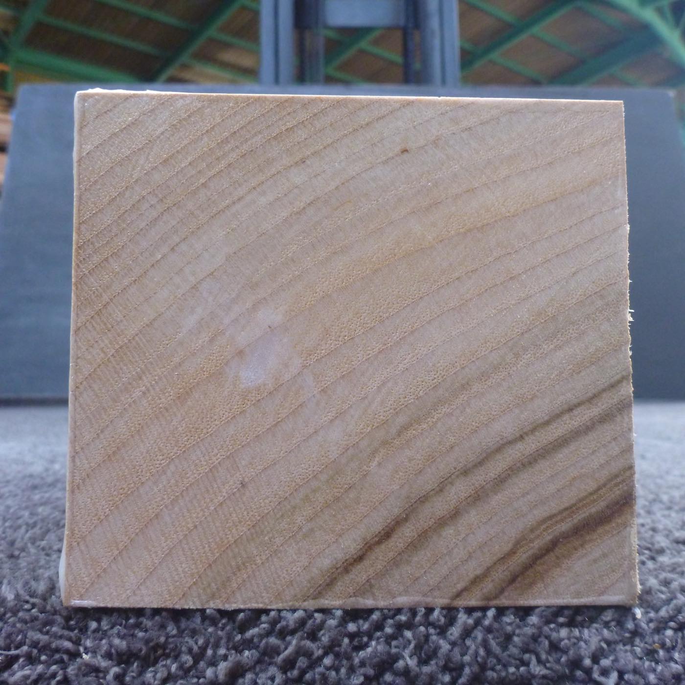 彫刻材 楠 板目 ラフ材 L250×T100×W110mm KUTP250-1 定番商品