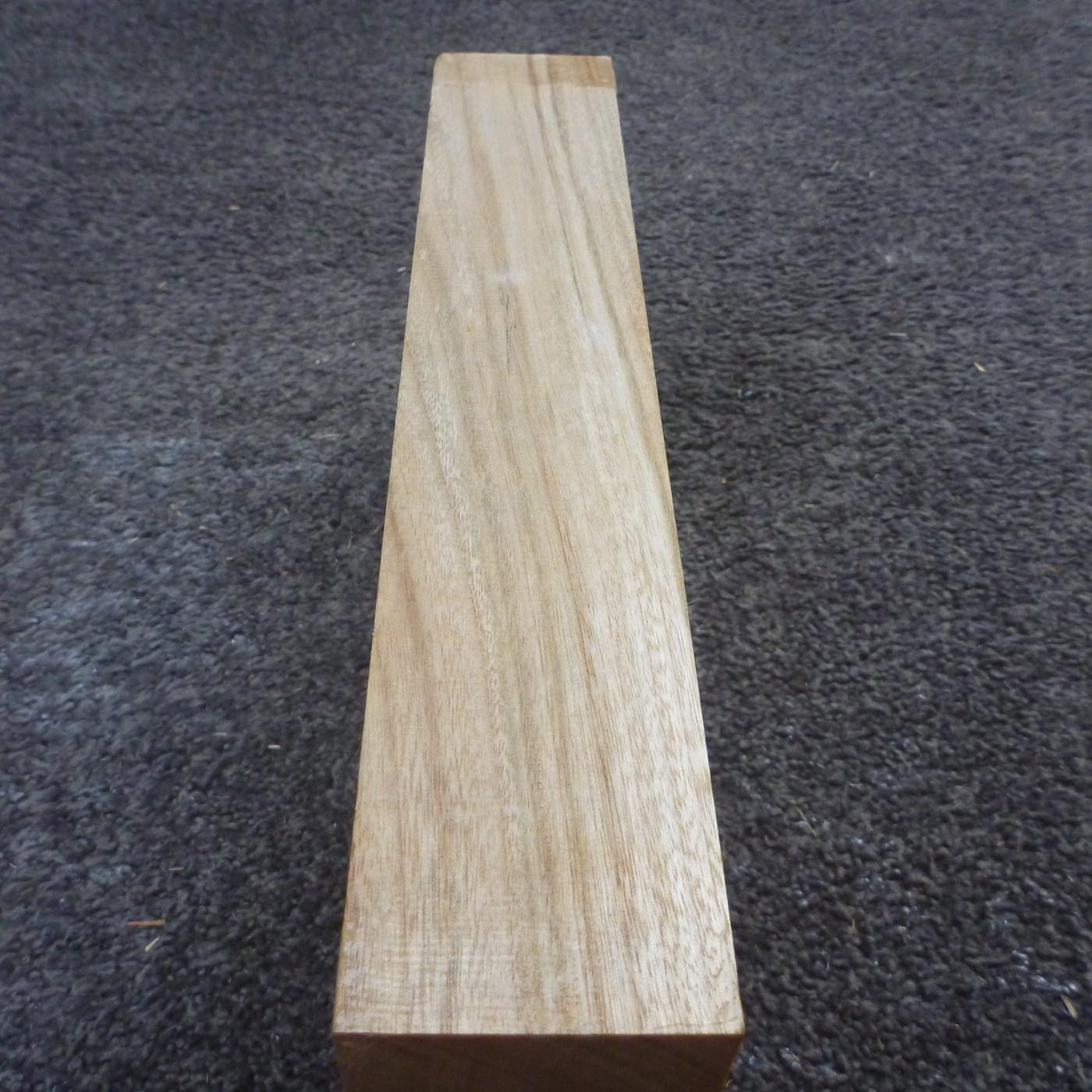 彫刻材 楠 板目 ラフ材 L250×T48×W115mm KUTP250-5 定番商品