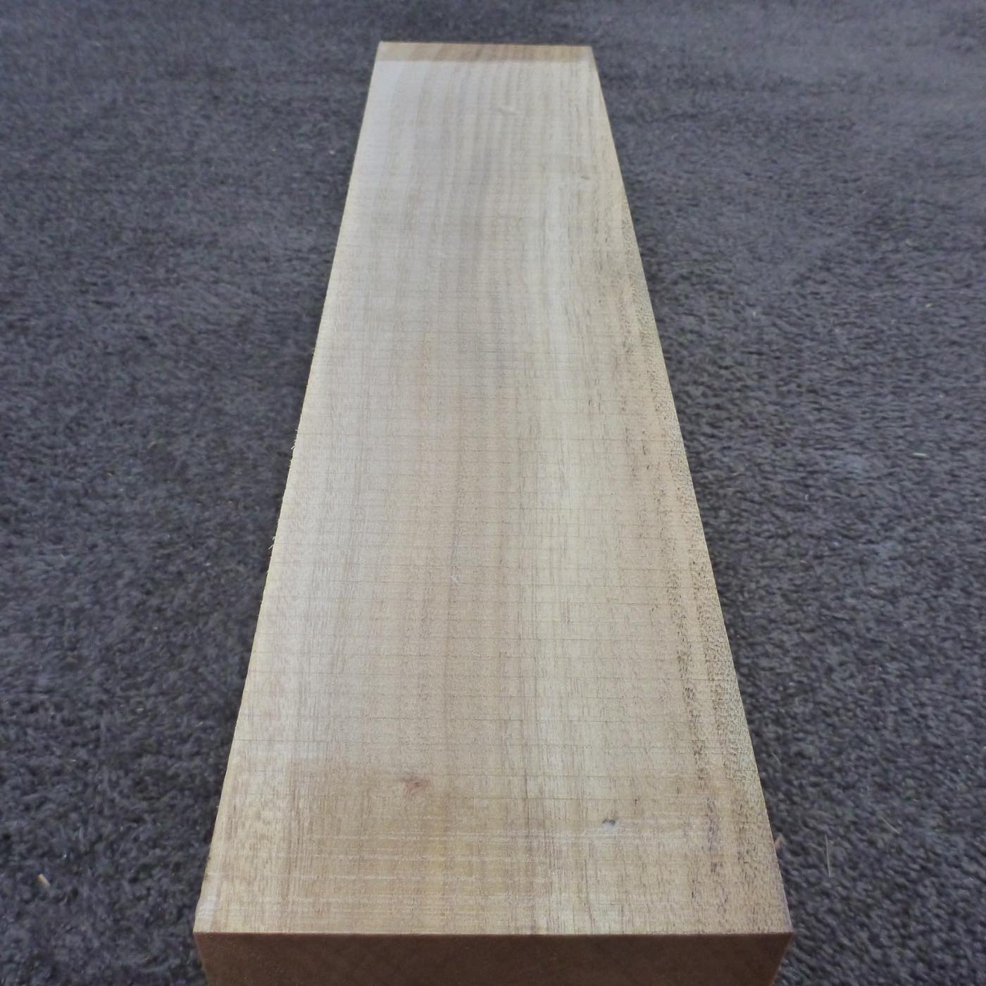 彫刻材 楠 板目 ラフ材 L450×T105×W135mm KUTP450-1 定番商品