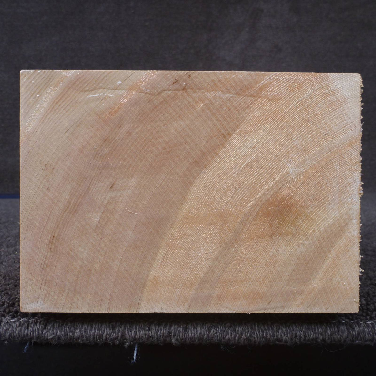 彫刻材 天然木曽檜 柾目盤 ラフ材 L300×T129×W182mm 4C129182 Cグレード 定番商品
