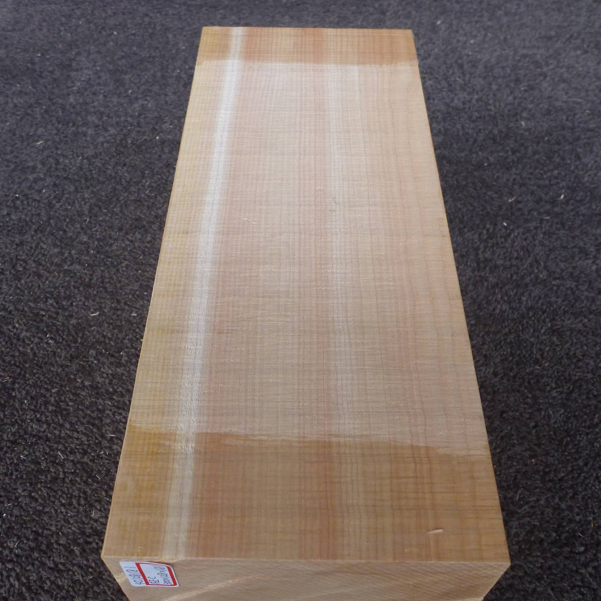 彫刻材 天然木曽檜 柾目盤 ラフ材 L300×T128×W181mm 4C128181 Cグレード 定番商品