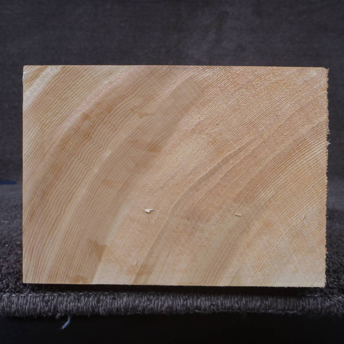 彫刻材 天然木曽檜 柾目盤 ラフ材 L300×T128×W181mm 4C128181 Cグレード 定番商品