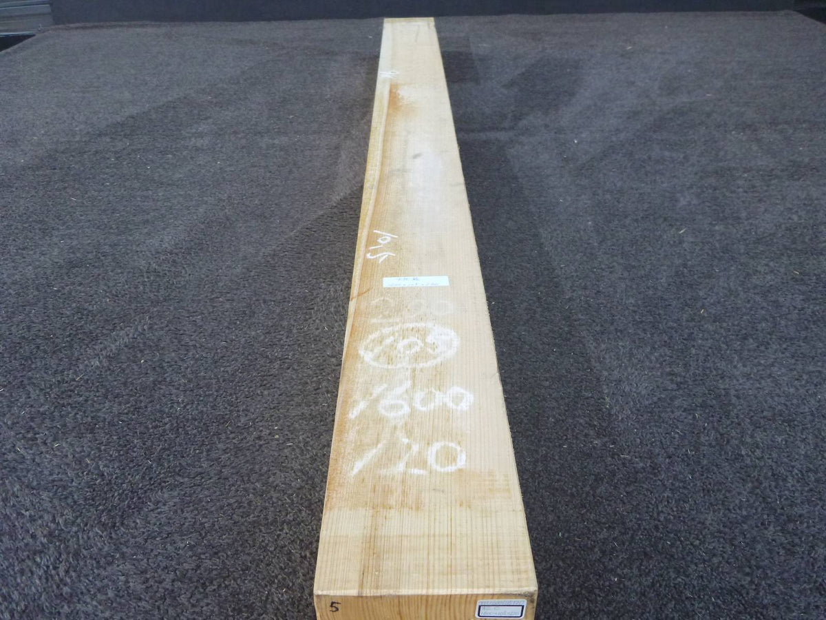 彫刻材 天然桧 柾目盤 造形・動物彫刻向け L1600×T105×W120mm TH1600105120 Cグレード 材面1
