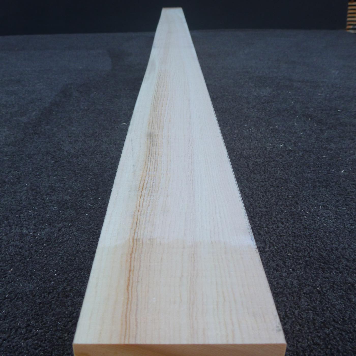 彫刻材 天然木曽檜 柾目盤 ラフ材 L2100×T95×W150mm TKFQ-19