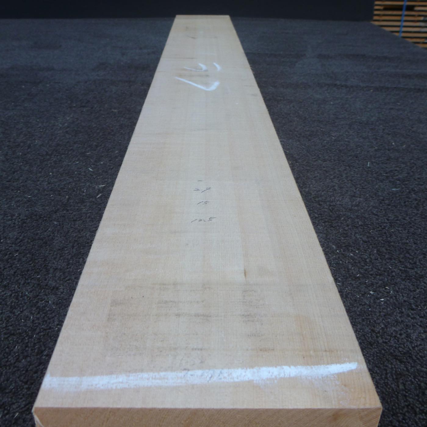 彫刻材 木曽桧 柾目盤 ラフ材 L1300×T125×W150mm TKFQ-36
