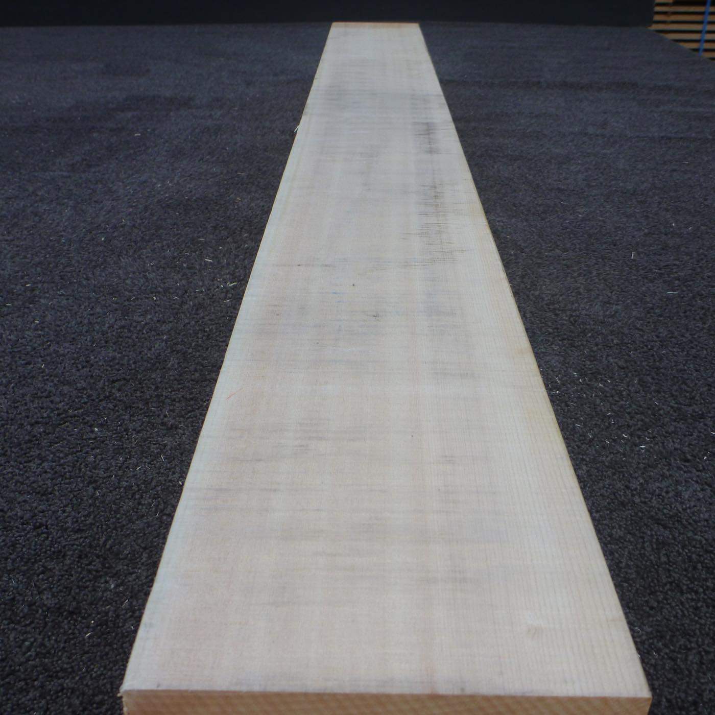 彫刻材 天然木曽檜 柾目盤 ラフ材 L1400×T115×W160mm TKFQ-39